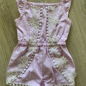 LIKE NEW! CALVIN KLEIN Romper 18mos